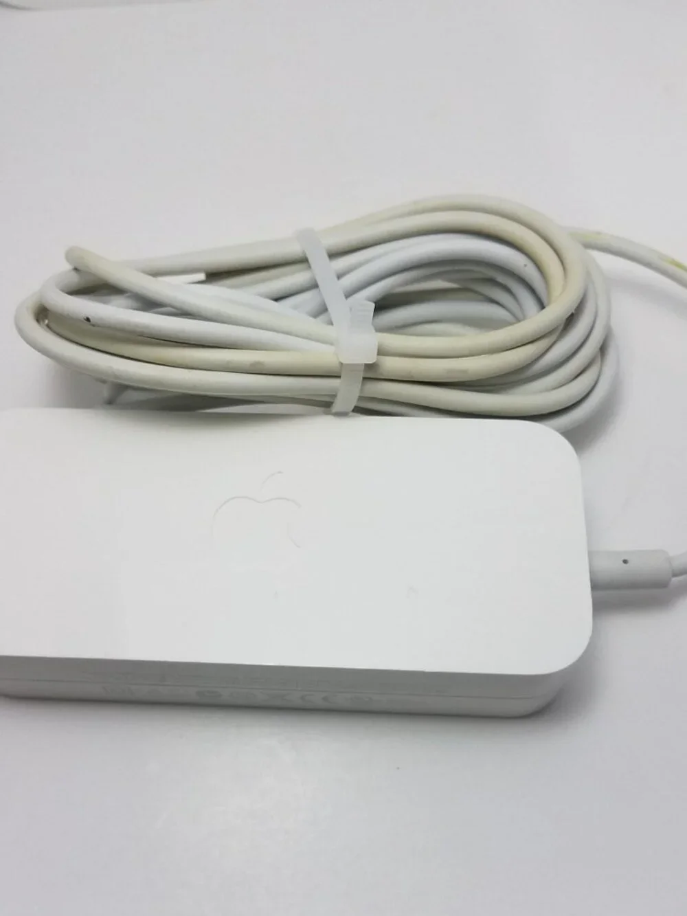 AirPort Extreme 802.11n (4th Generation) used